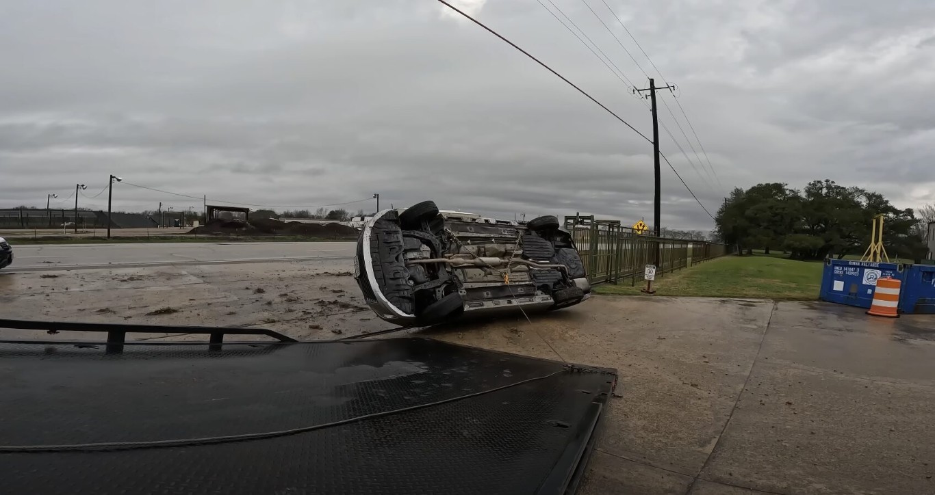 Professional accident recovery and winching service in Mount Prospect